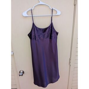 Delicate Treasures Vintage Purple Velvet Satin Mix Whimsigoth Chemise Slip Sz M